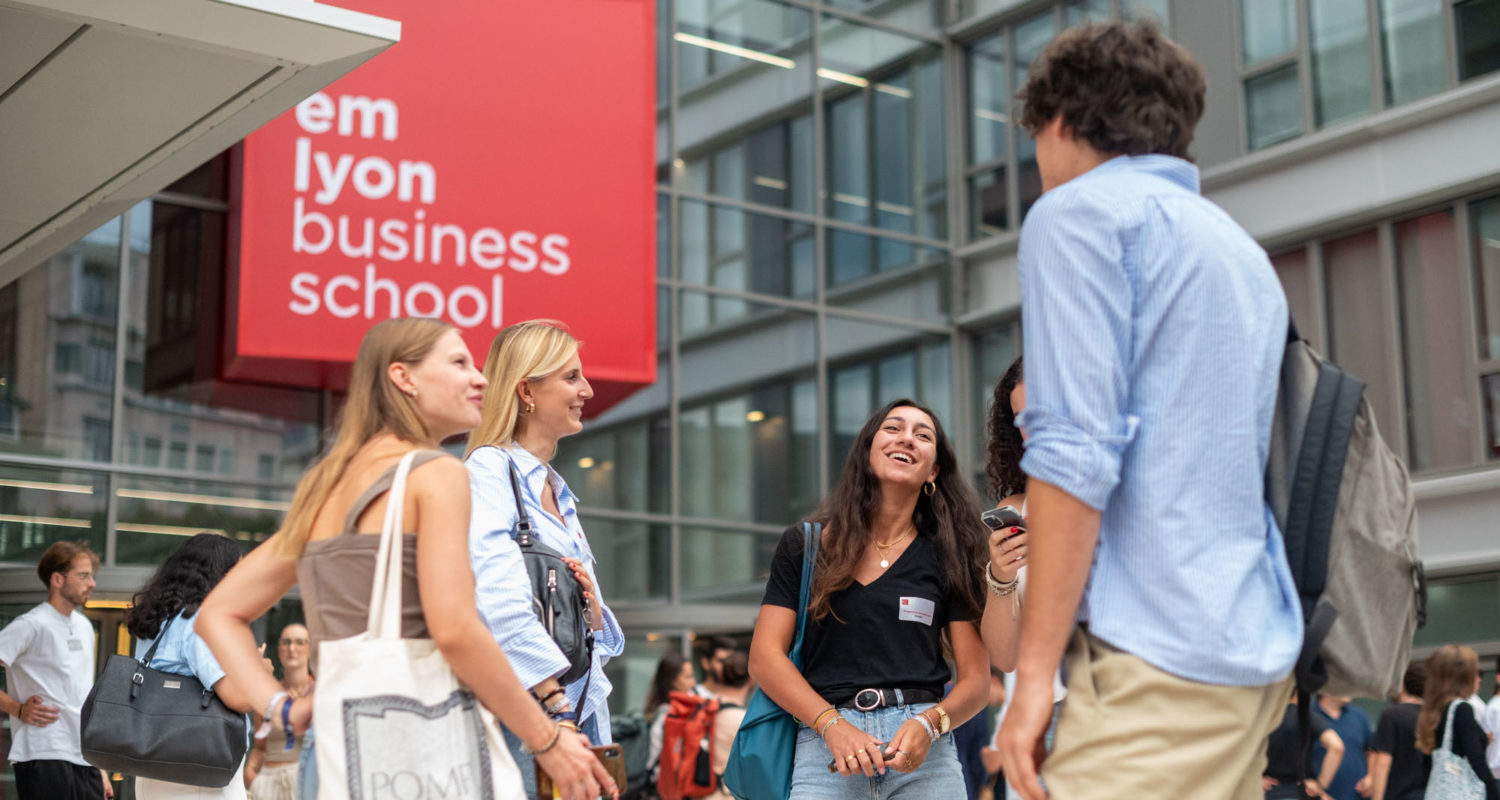 photo of students on emlyon campus 2026